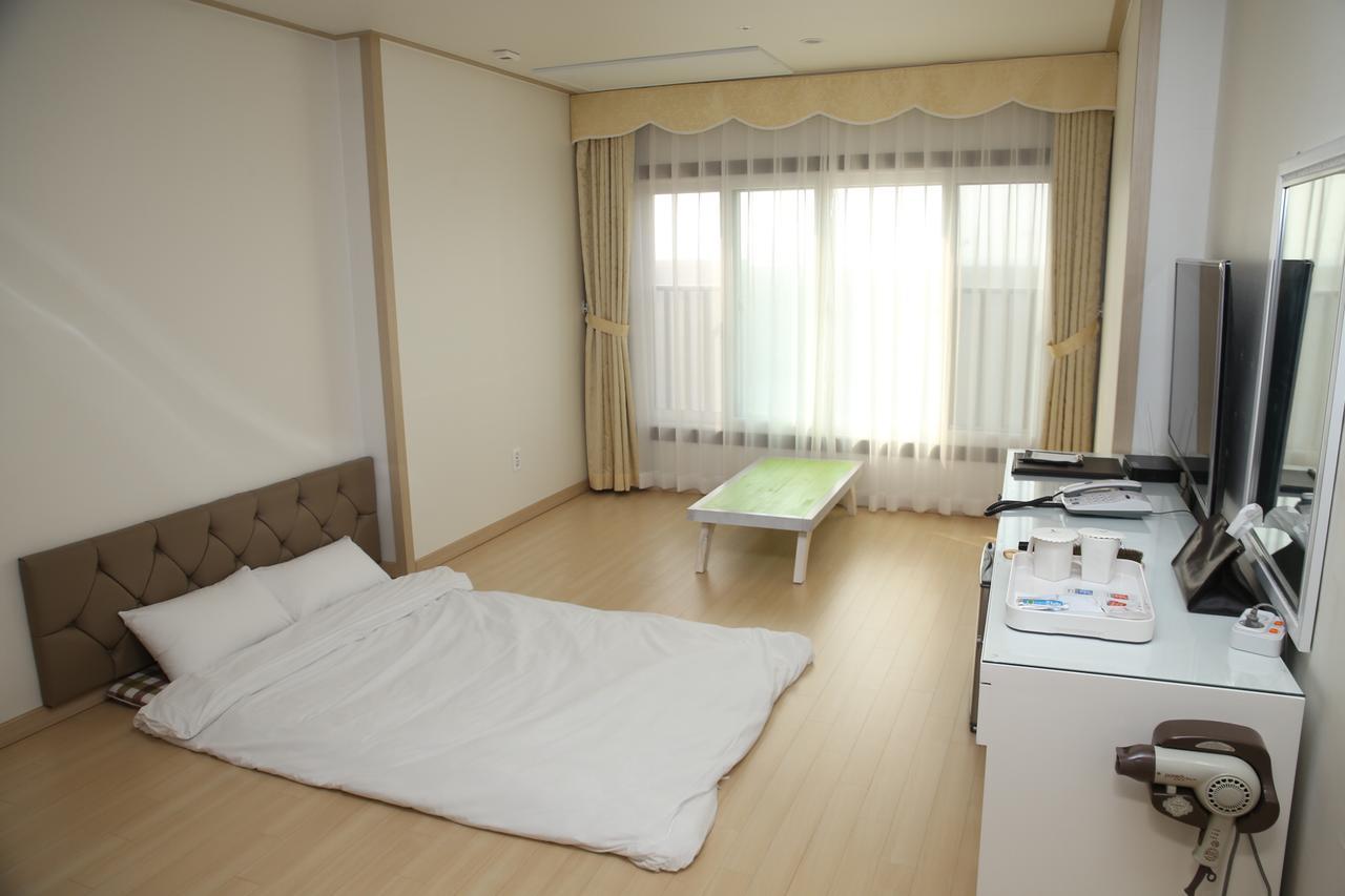 Daebudo Tourist Hotel Ansan Exterior foto